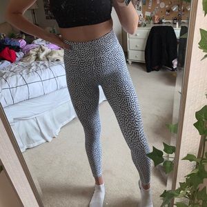 speckled black and white super high rise leggings